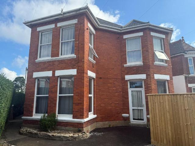Flat for rent in Boscombe, Bournemouth