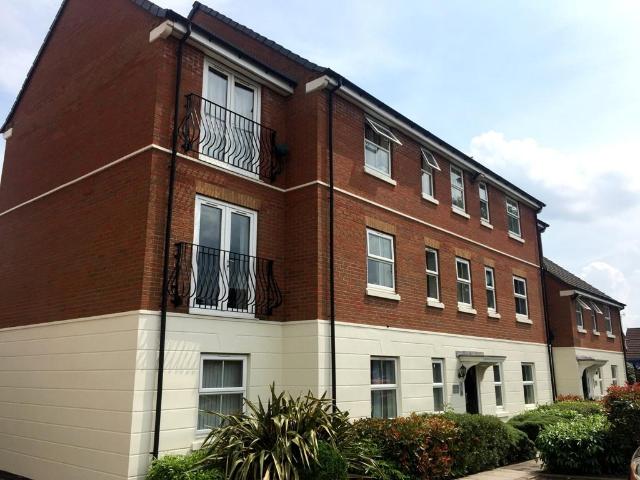Flat for rent in Elmfield, Leicestershire
