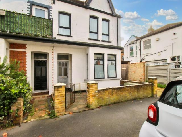 Flat for rent in Alton Barnes, Essex