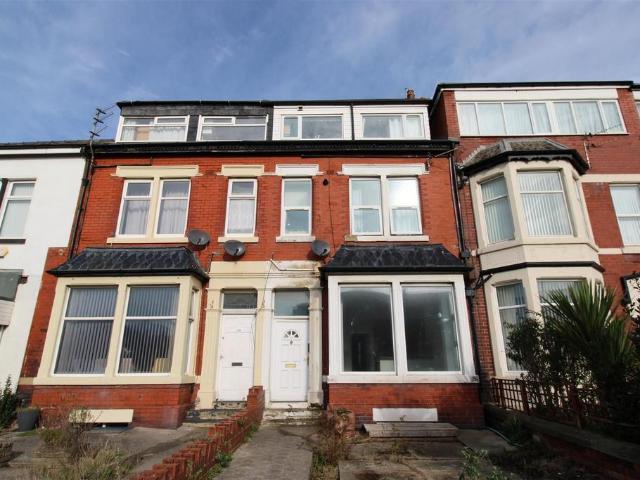 Flat for rent in Blackpool, Isle Of Man