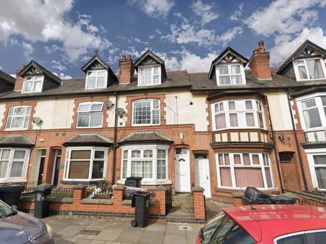 Flat for rent in West End, Old Wharf