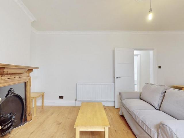 Flat for rent in Walworth, Greater London