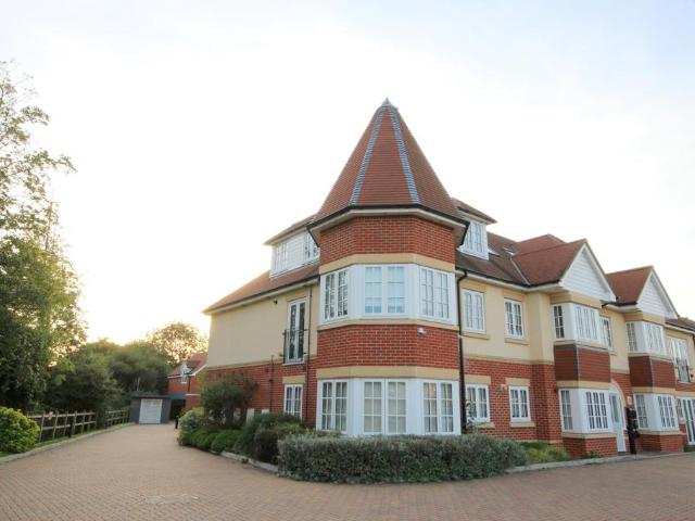 Flat for rent in Spring Vale, Hampshire