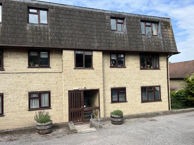 Flat for rent in Wincanton, Somerset