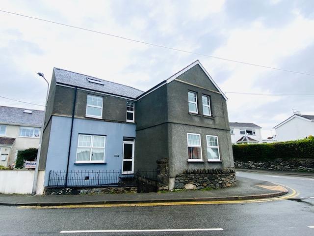 Flat for rent in Menai Bridge, Wales