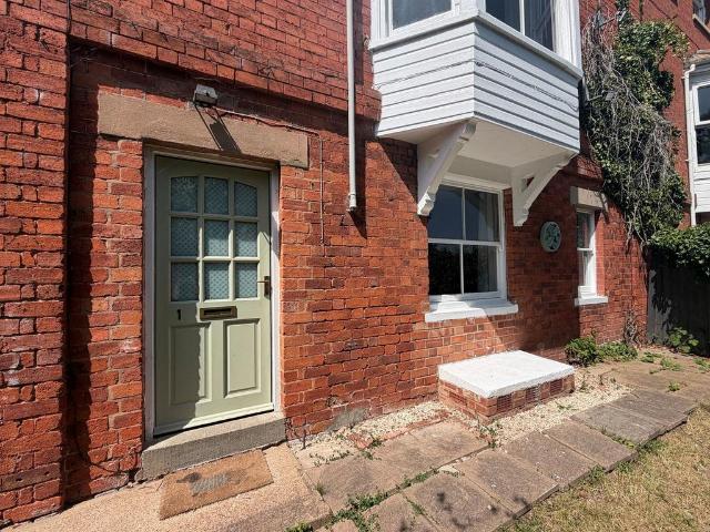 Flat for rent in Forthampton, Worcestershire