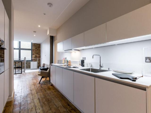 Flat for rent in South Hackney, Greater London