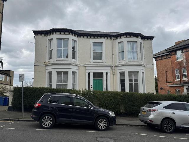 Flat for rent in South Cliff, Kepwick