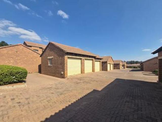 Apartment for sale in Waterkloof, Gauteng