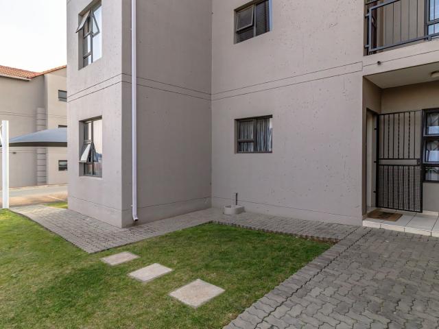 Apartment for rent in Brentwood, City of Ekurhuleni Metropolitan Municipality