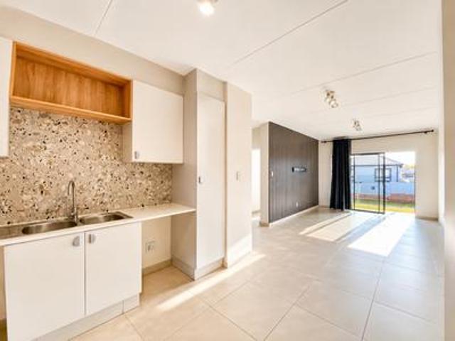 Apartment for rent in Alexandra, Gauteng