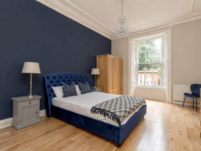 Flat for rent in Broughton, Scotland