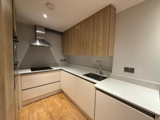 Flat for rent in Cat Hill