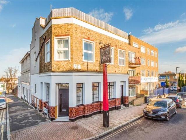 Flat for rent in West Norwood, Greater London