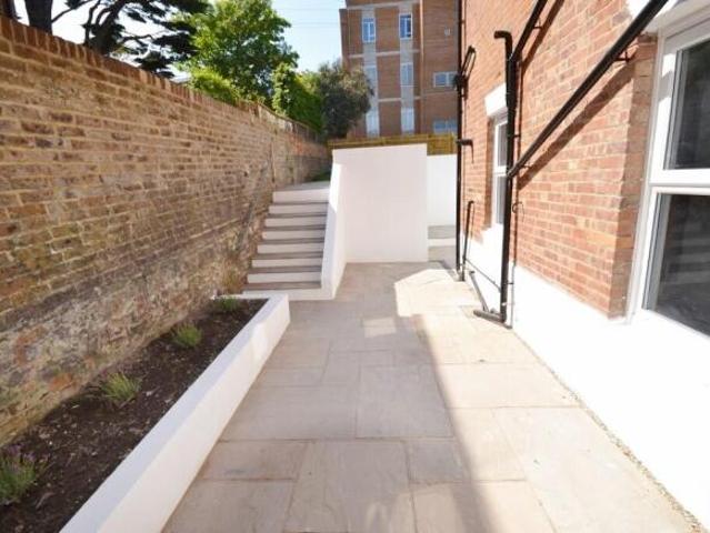 Flat for rent in Upperton, Chichester