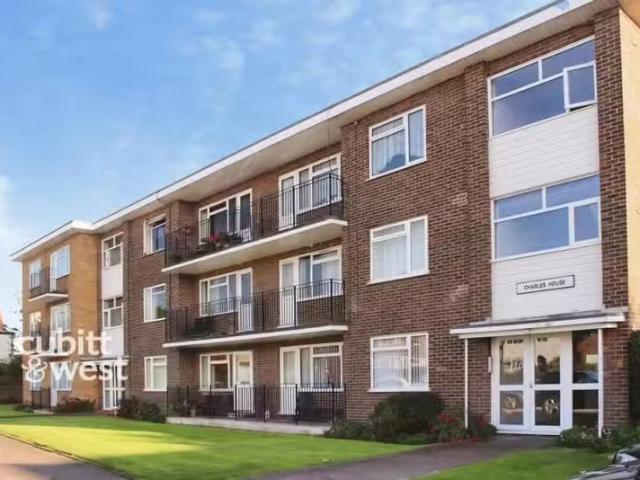 House for rent in Worthing, West Sussex