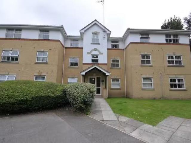 House for rent in Ash Vale, Guildford