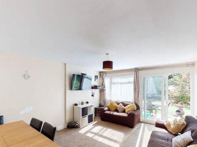 House for rent in West Sussex
