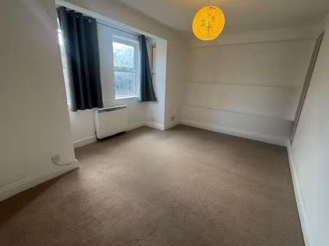 House for rent in London Borough of Redbridge, Greater London