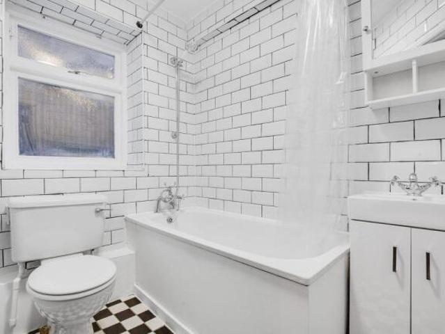 Flat for rent in Strode, Devon