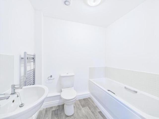 Flat for rent in Hampton Hargate, Peterborough