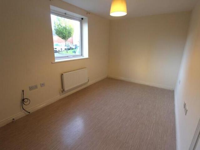 Flat for rent in Cosham, Portsmouth