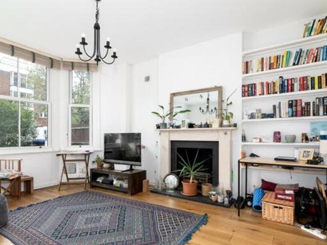 House for rent in Lyons, Greater London
