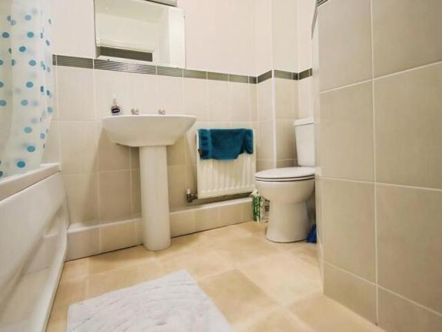 Flat for rent in Martyrs Field, The Bridge