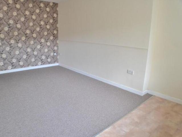 Flat for rent in Allenton, East Midlands