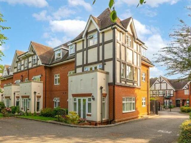 House for rent in Surrey