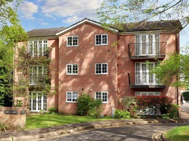 House for rent in Weybridge, Elmbridge