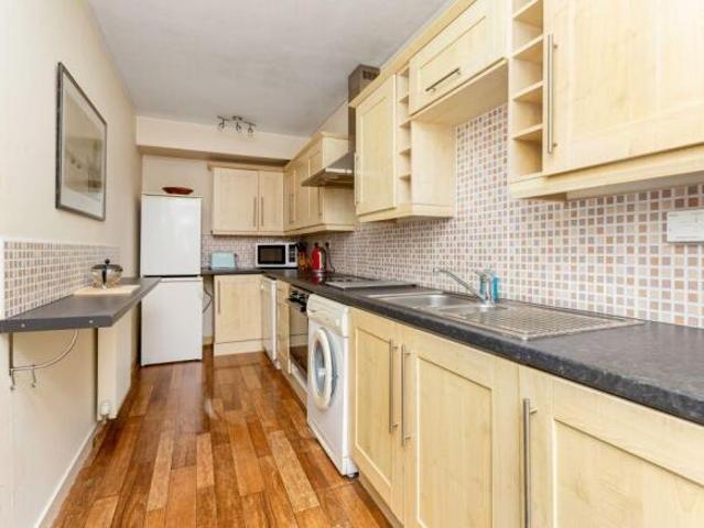 Flat for sale in Meadowbank, Scotland