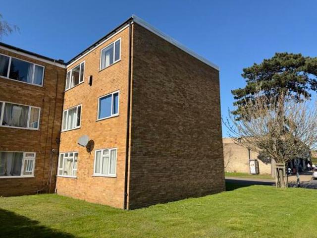 Flat for sale in East Bank, Norfolk