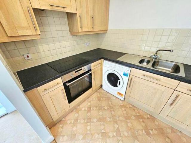 Flat for sale in Sutton Coldfield, West Midlands