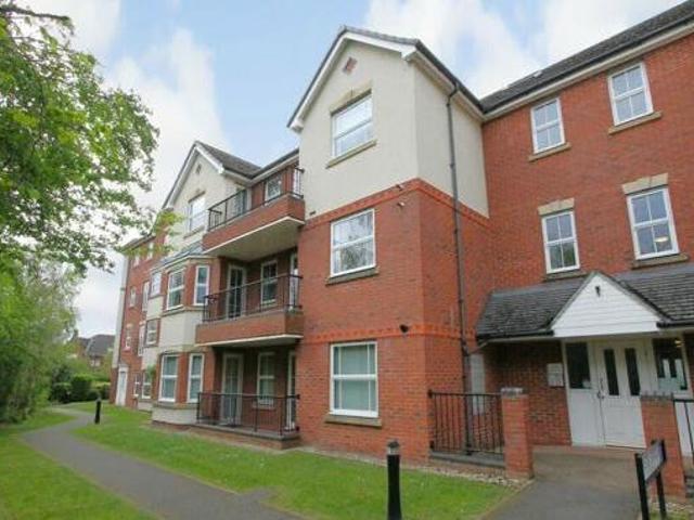 House for sale in Brierley Hill, West Midlands