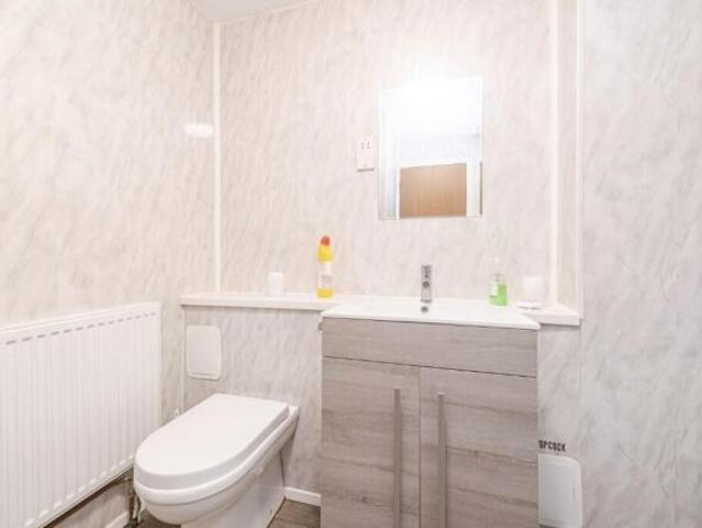 Flat for sale in The Slade, Oxfordshire