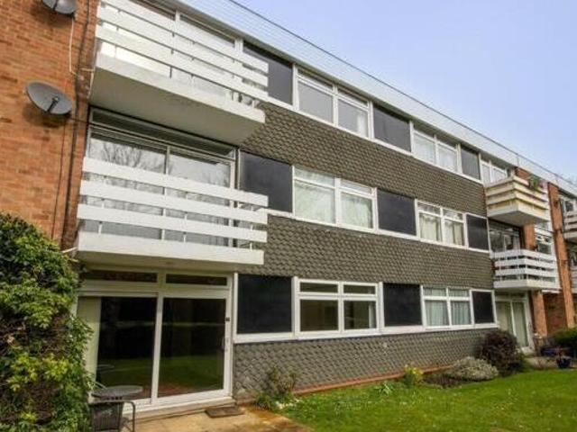 House for sale in Navestock Side, Essex