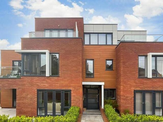 House for sale in Acol, Kent