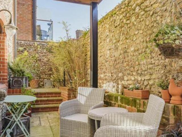 House for sale in Chichester, Littlecote