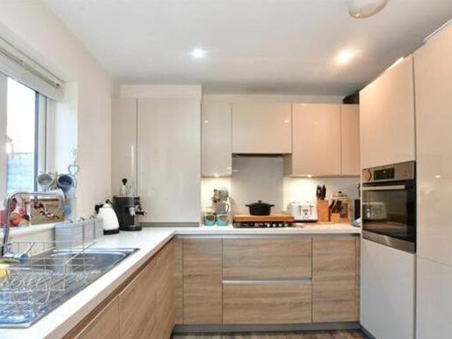 House for sale in Chigwell, Epping Forest