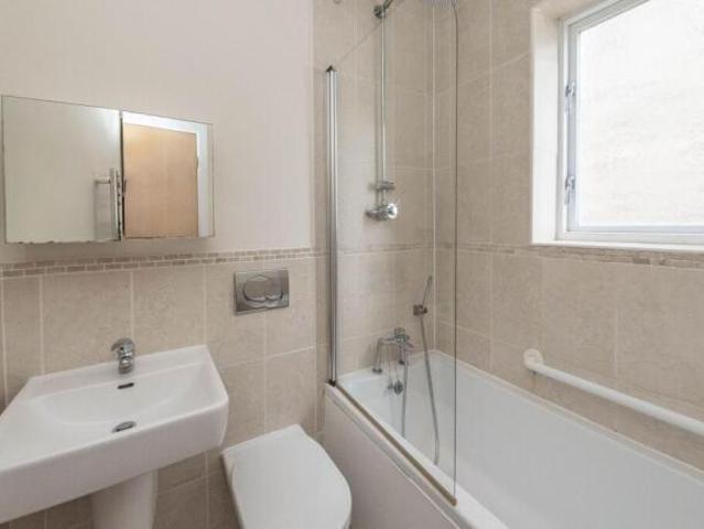 Flat for sale in Swindon