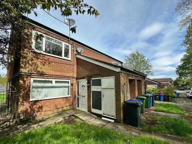 House for sale in Lyons, Greater London