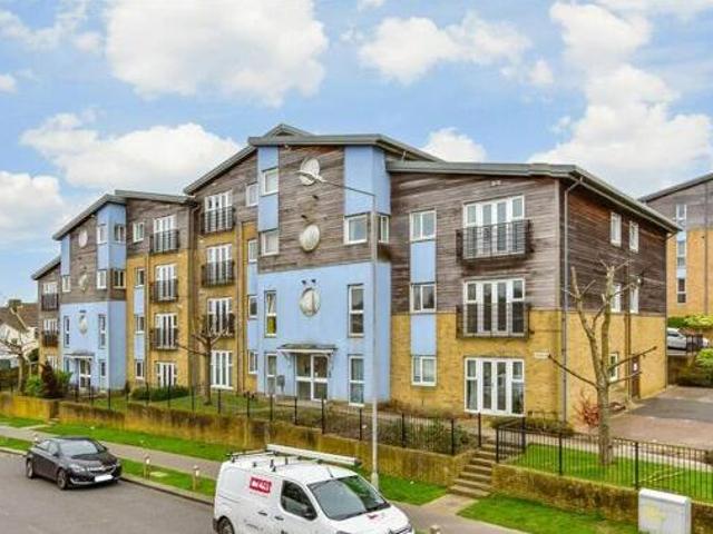 House for sale in Tower Hamlets, Ash