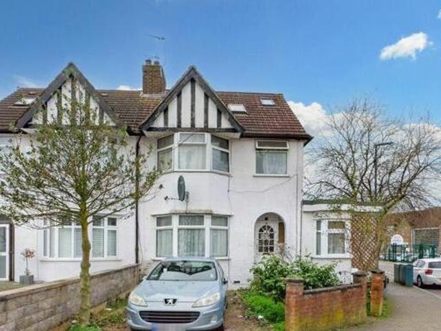 House for sale in Hertfordshire