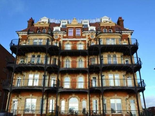 House for sale in Felixstowe, Suffolk