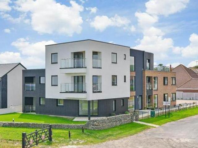 House for sale in Dumpton Gap, Acol