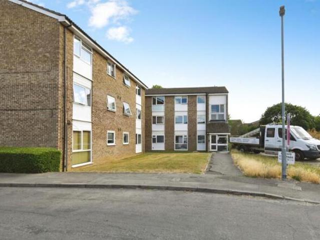 Flat for sale in Chelmsford, Essex