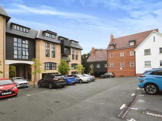 House for sale in Chelmsford, Essex