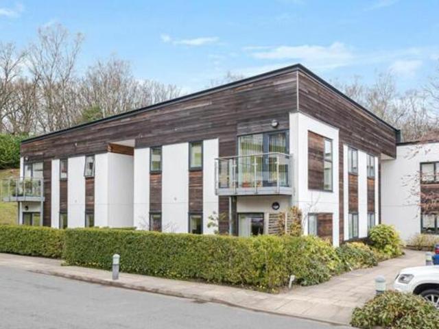 House for sale in Fole, Surrey