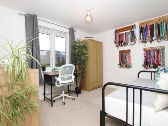 Flat for sale in Wake Green, Birmingham